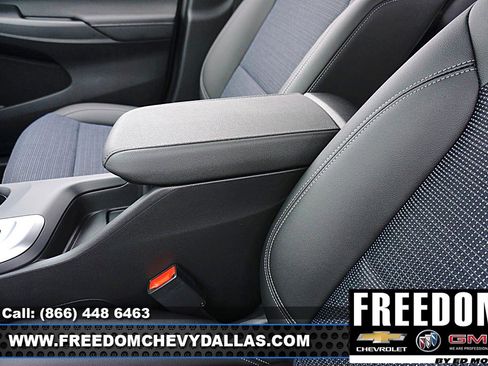 New 2026 Buick Envista Preferred FWD image 32