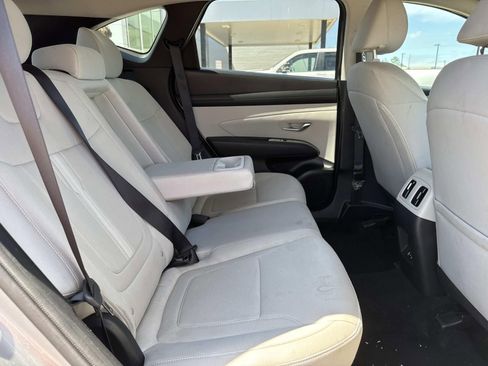 Used 2025 Hyundai Tucson SEL FWD image 9