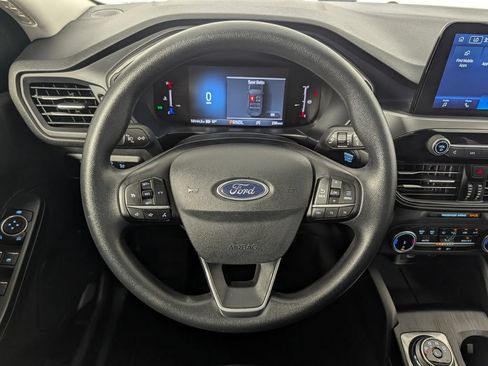 Certified 2025 Ford Escape Active FWD image 17