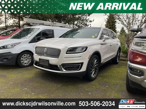 Used 2019 Lincoln Nautilus Reserve image 4