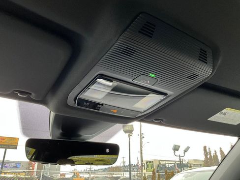 New 2026 Volkswagen Atlas Cross Sport SE image 16