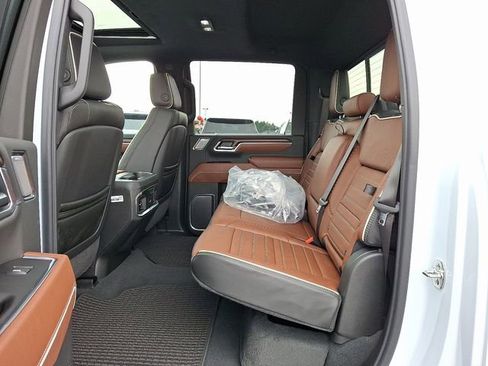 New 2026 GMC Sierra 2500 Denali Ultimate image 6