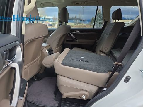 Used 2023 Lexus GX 460 Premium image 35
