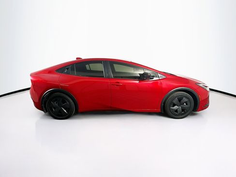 Used 2024 Toyota Prius LE image 10