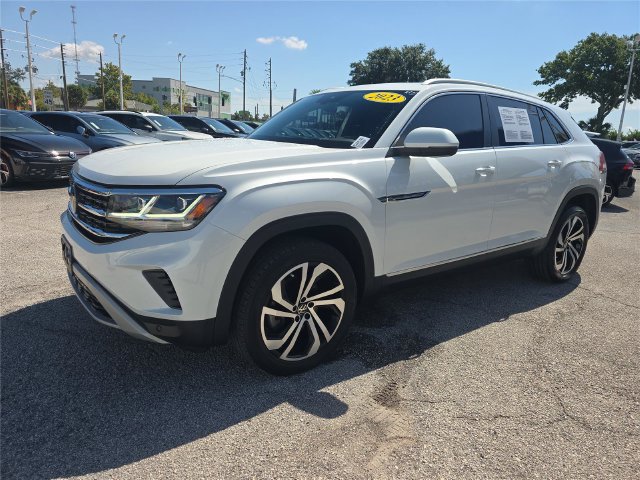 Used 2023 Volkswagen Atlas Cross Sport SEL AWD/4WD image 9