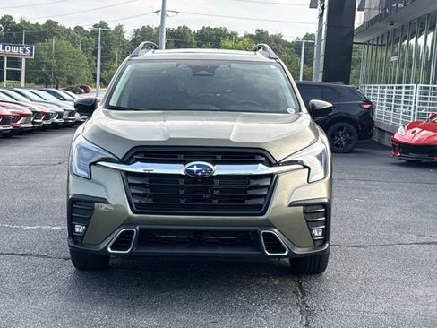 Used 2024 Subaru Ascent Touring AWD/4WD image 17