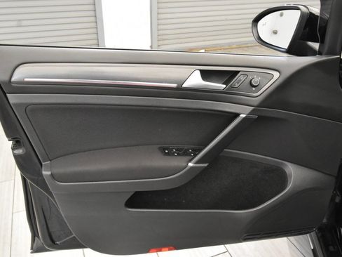 Used 2020 Volkswagen GTI S image 13