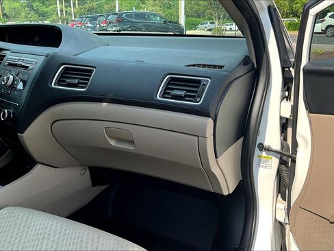 Used 2014 Honda Civic LX image 16