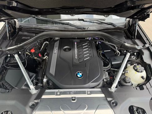 Used 2023 BMW X3 M40i w/ Premium Package image 9