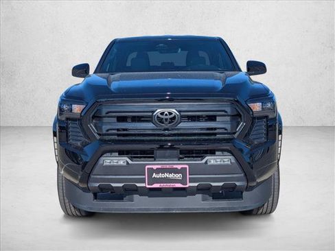Used 2025 Toyota Tacoma SR5 AWD/4WD image 6