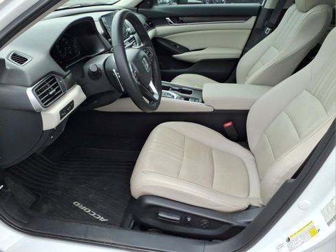 Used 2022 Honda Accord Touring image 19