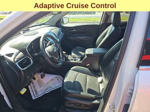 Used 2023 Chevrolet Equinox Premier image 10