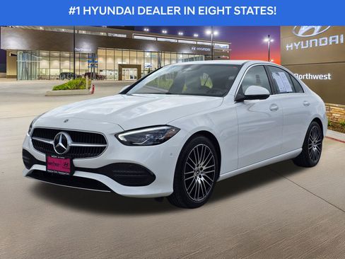 Used 2025 Mercedes-Benz C 300 4MATIC Sedan image 2