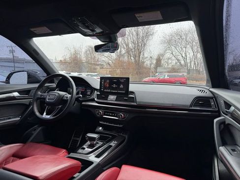 Used 2023 Audi SQ5 Premium Plus w/ Premium Plus Package image 17