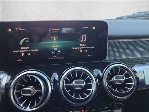 Certified 2020 Mercedes-Benz GLB 250 image 11
