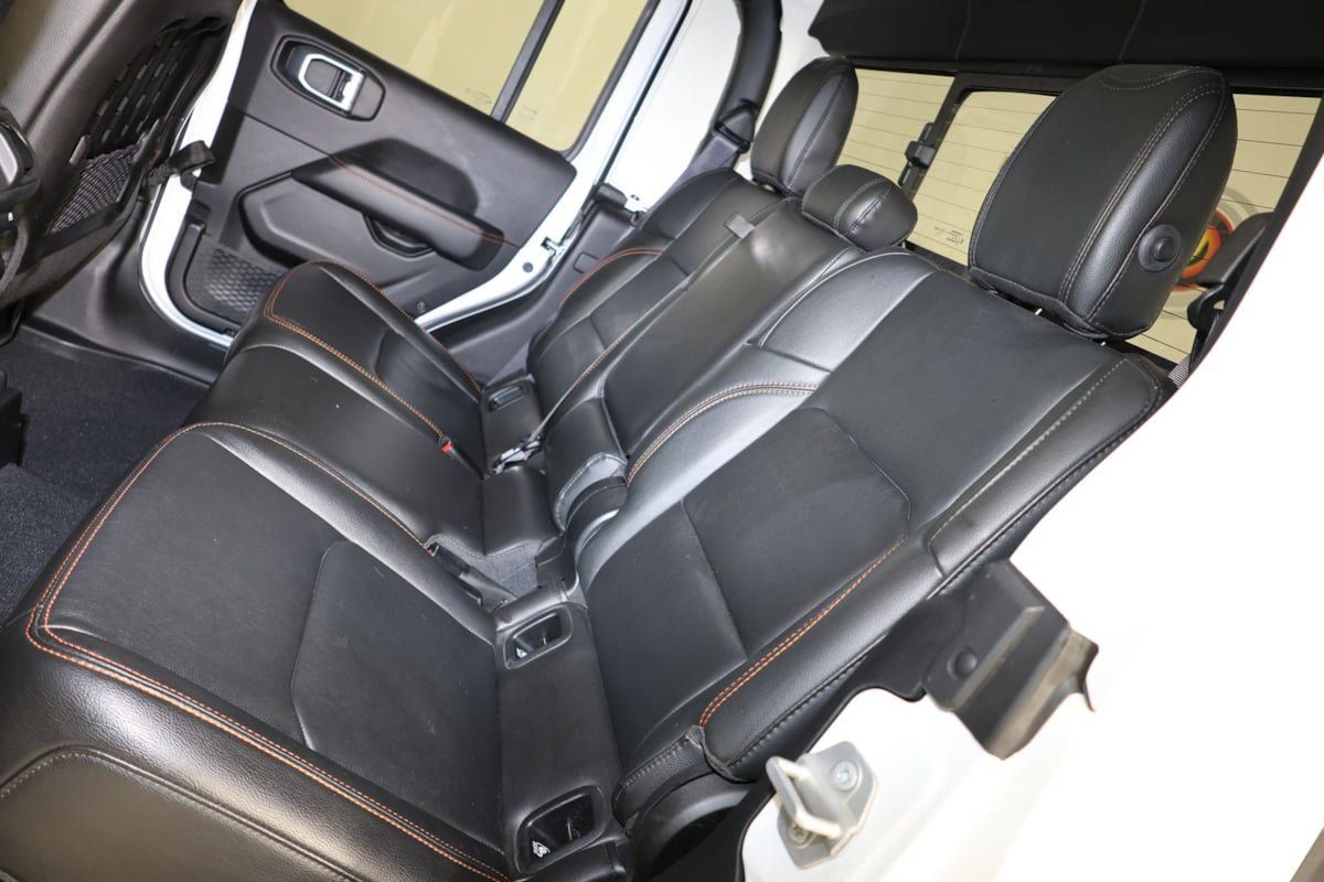 Used 2022 Jeep Gladiator Mojave w/ Cold Weather Group AWD/4WD image 11