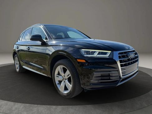 Used 2018 Audi Q5 2.0T Premium Plus w/ Premium Plus Package AWD/4WD image 7
