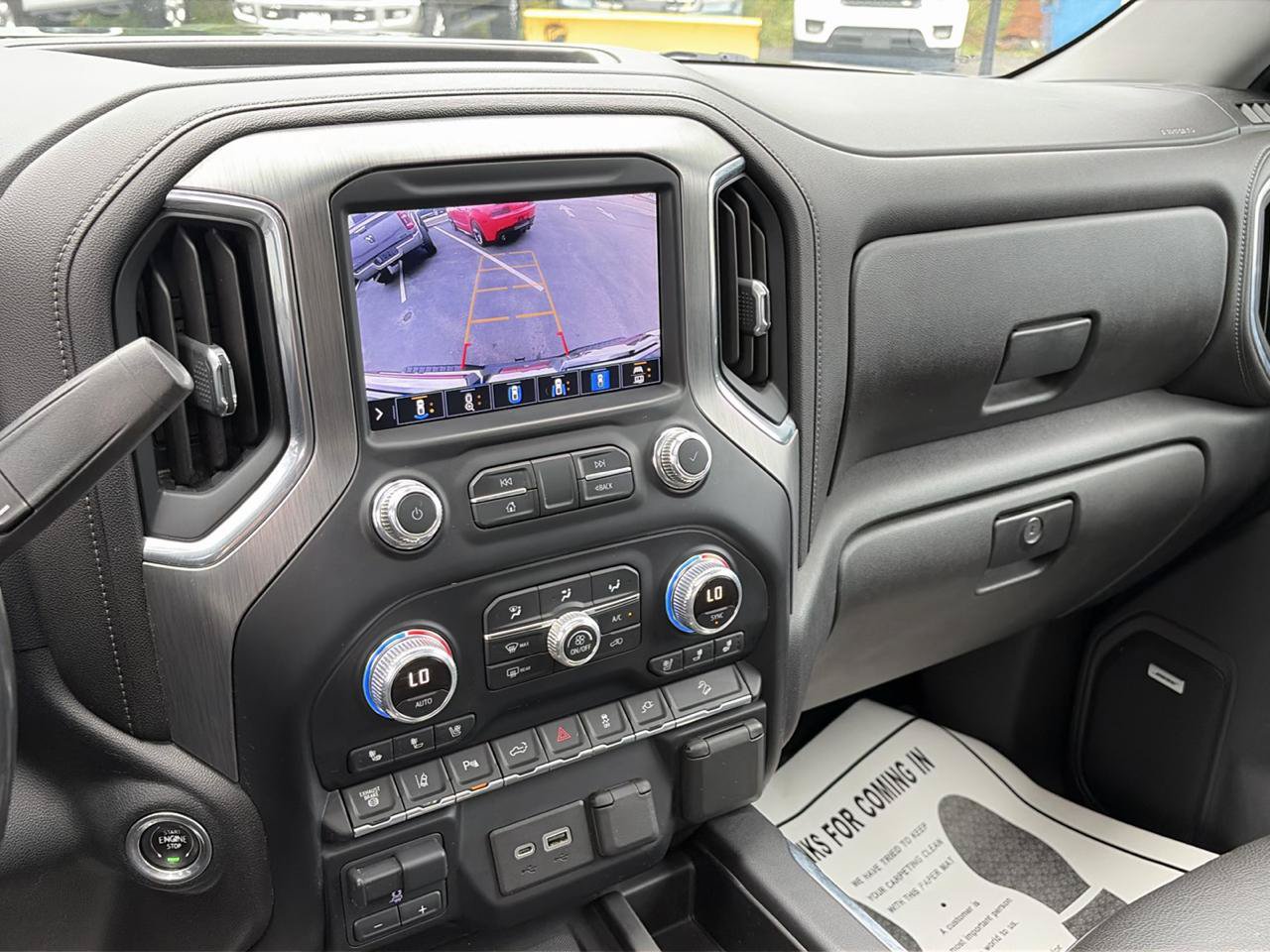 Used 2020 GMC Sierra 3500 Denali w/ Denali Ultimate Package AWD/4WD image 17
