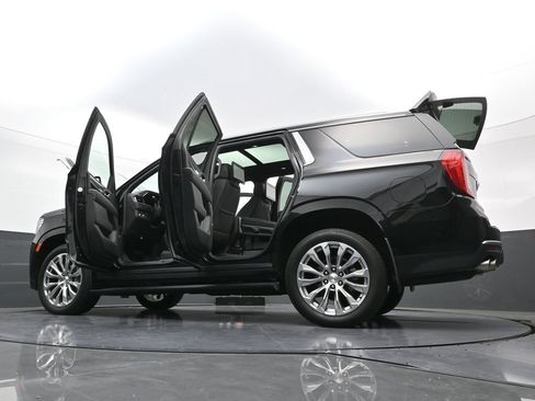 Used 2024 GMC Yukon Denali w/ Denali Reserve Package AWD/4WD image 44