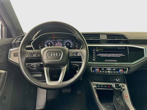 Used 2025 Audi Q3 2.0T Premium AWD/4WD image 17