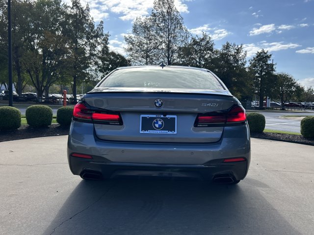 Certified 2023 BMW 540i w/ Dynamic Handling Package RWD image 4