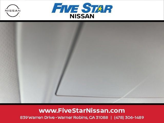 Used 2023 GMC Terrain SLT FWD image 14