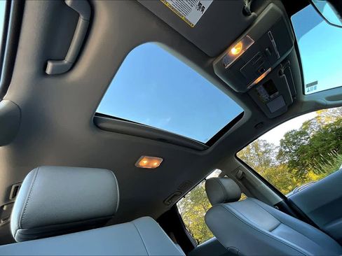 Used 2021 Toyota Sequoia Limited image 13