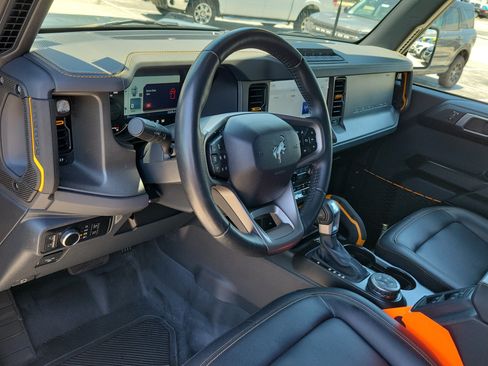 Certified 2024 Ford Bronco Badlands AWD/4WD image 20