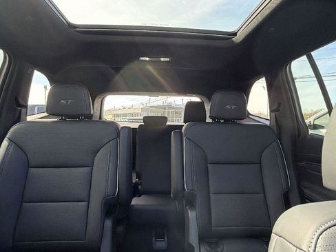 New 2026 Buick Enclave Sport Touring w/ Super Cruise Package AWD/4WD image 38