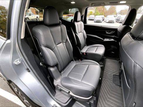 Used 2024 Subaru Ascent Touring AWD/4WD image 20