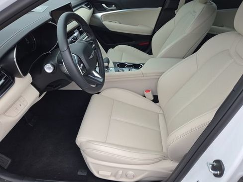 Used 2026 Genesis G70 2.5T RWD image 11