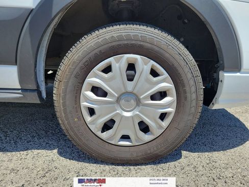 Used 2024 Ford Transit 350 XLT RWD image 5