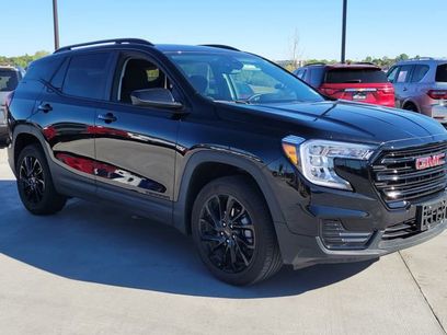 Used 2024 GMC Terrain SLE w/ Elevation Edition