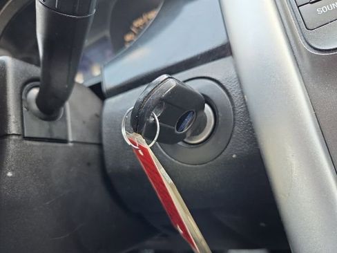 Used 2013 Ford Edge SE FWD image 26