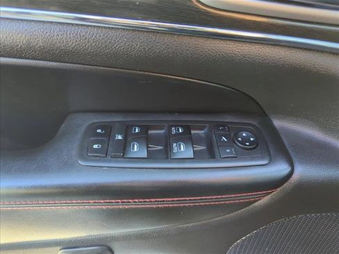 Used 2018 Jeep Grand Cherokee Trailhawk image 24