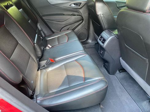 Used 2023 Chevrolet Equinox RS w/ RS Leather Package AWD/4WD image 8