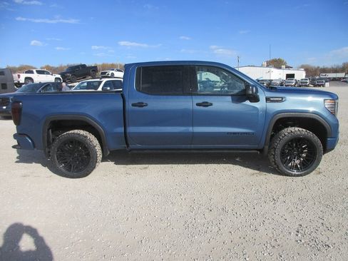 New 2026 GMC Sierra 1500 Denali Ultimate image 3