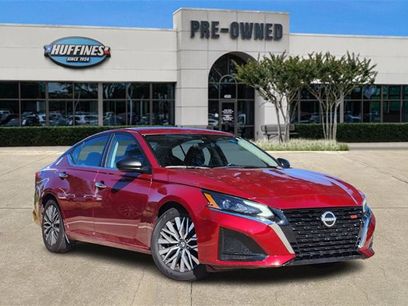 Used 2025 Nissan Altima 2.5 SV