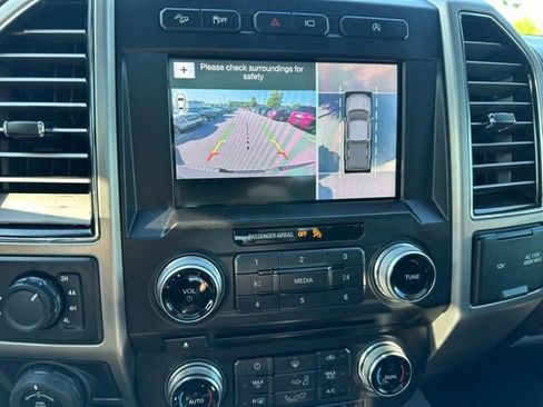 Used 2018 Ford F150 Platinum w/ Equipment Group 701A Luxury AWD/4WD image 11