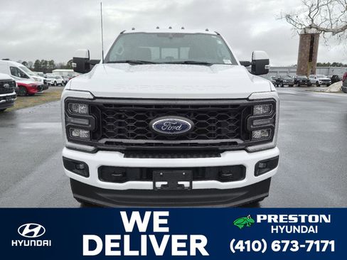 Used 2023 Ford F250 Lariat w/ Sport Appearance Package image 2