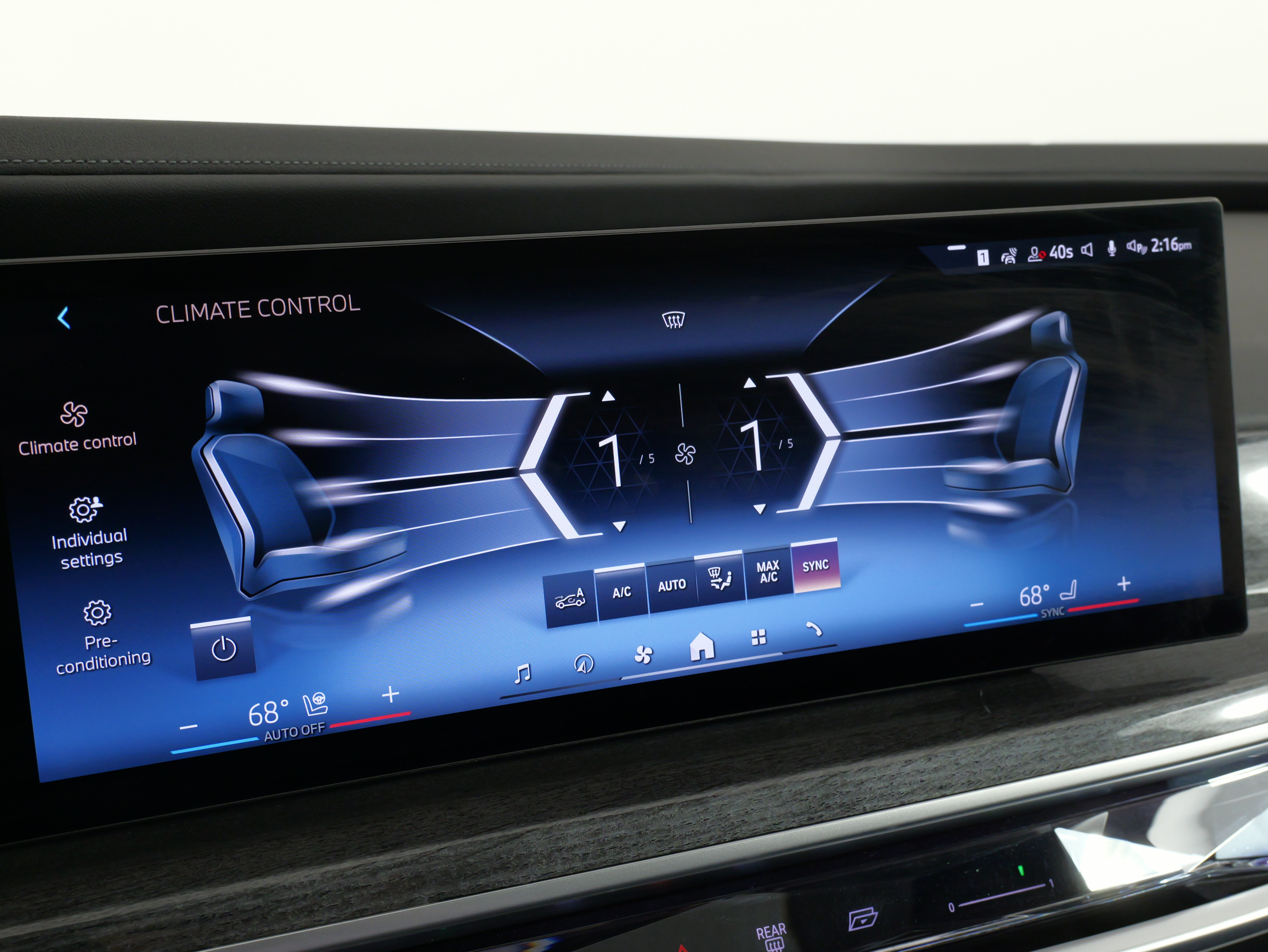 Used 2023 BMW 740i w/ Executive Package RWD image 53