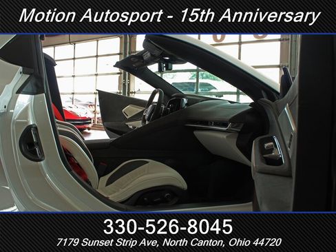 Used 2023 Chevrolet Corvette Stingray Premium Conv w/ Z51 Performance Package RWD image 34