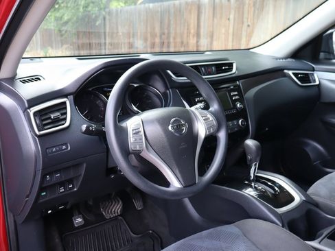 Used 2016 Nissan Rogue S AWD/4WD image 15