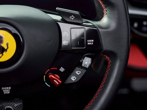 Used 2022 Ferrari SF90 Spider image 55