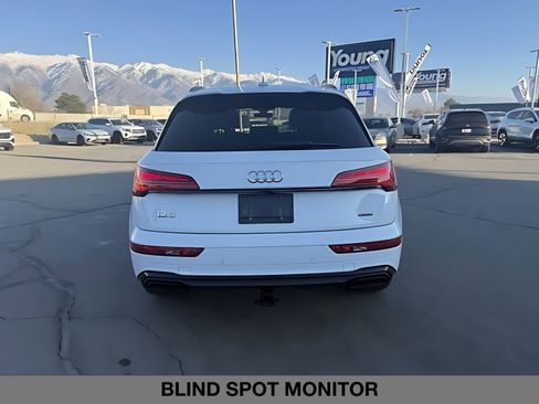Used 2023 Audi Q5 2.0T Prestige w/ Prestige Package image 7