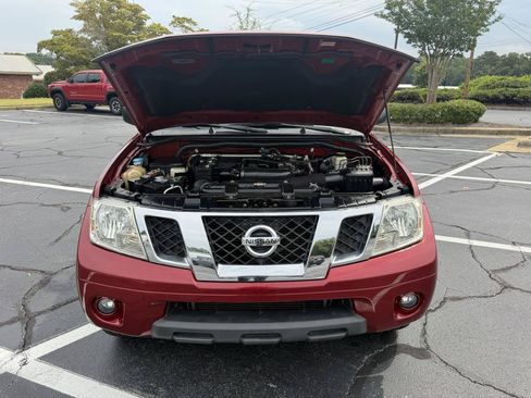 Used 2015 Nissan Frontier SV RWD image 26