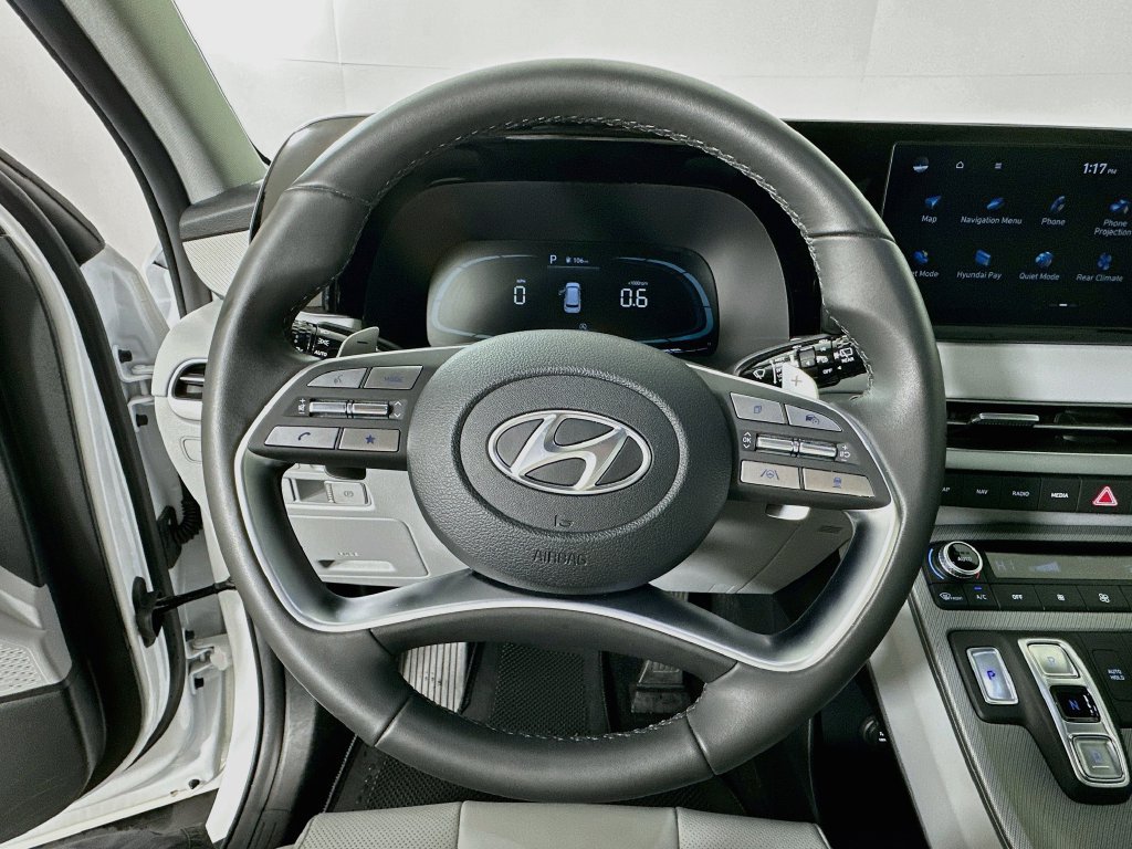 Used 2025 Hyundai Palisade SEL FWD image 11