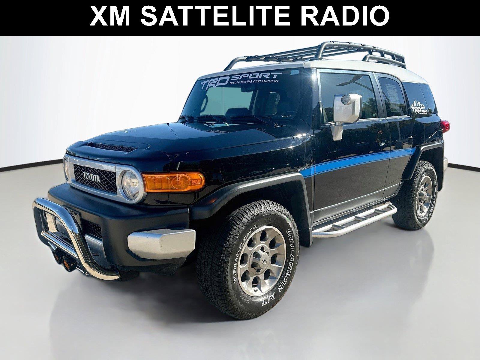 Used 2012 Toyota FJ Cruiser 4WD w/ Upgrade Pkg image 4