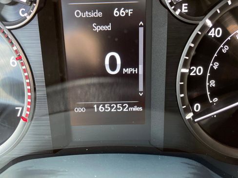 Used 2020 Lexus GX 460 Premium AWD/4WD image 28