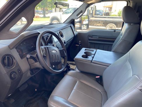 Used 2011 Ford F550 2WD Regular Cab Super Duty w/ Payload Upgrade Pkg image 62